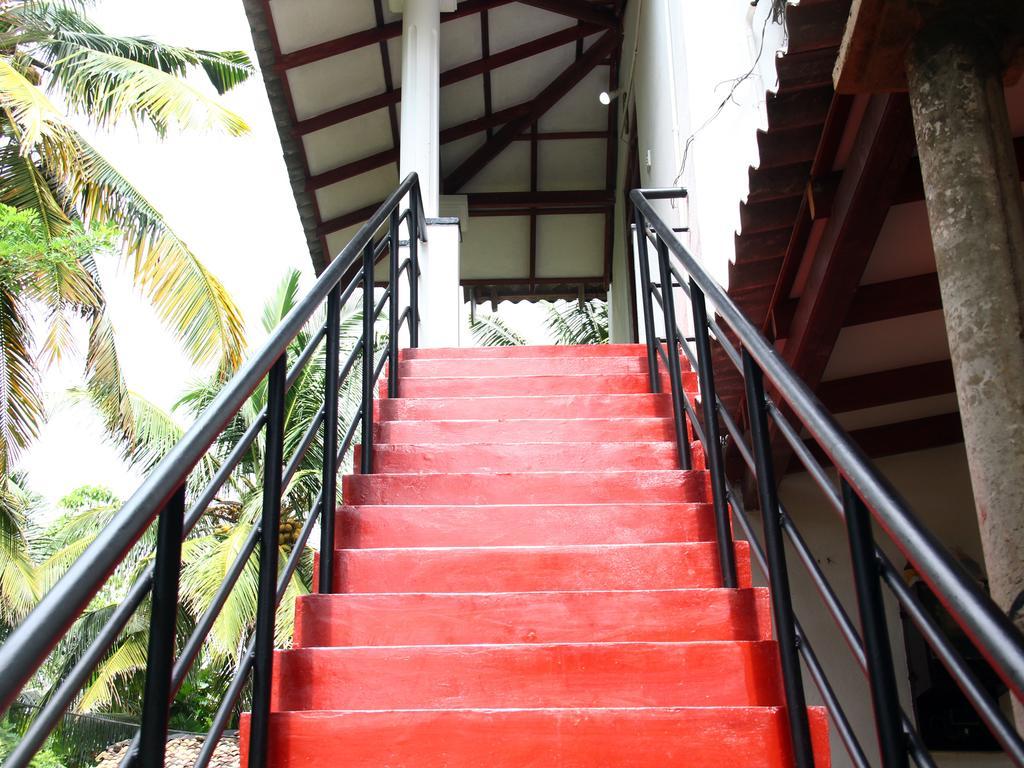 Hotel Sethun House Mirissa Esterno foto